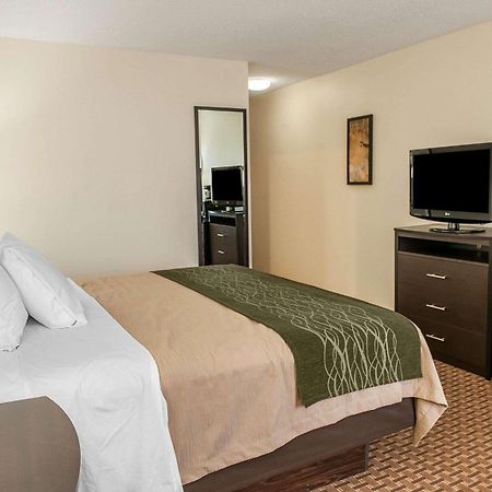 Comfort Inn & Suites Warsaw Near Us-30 Kültér fotó