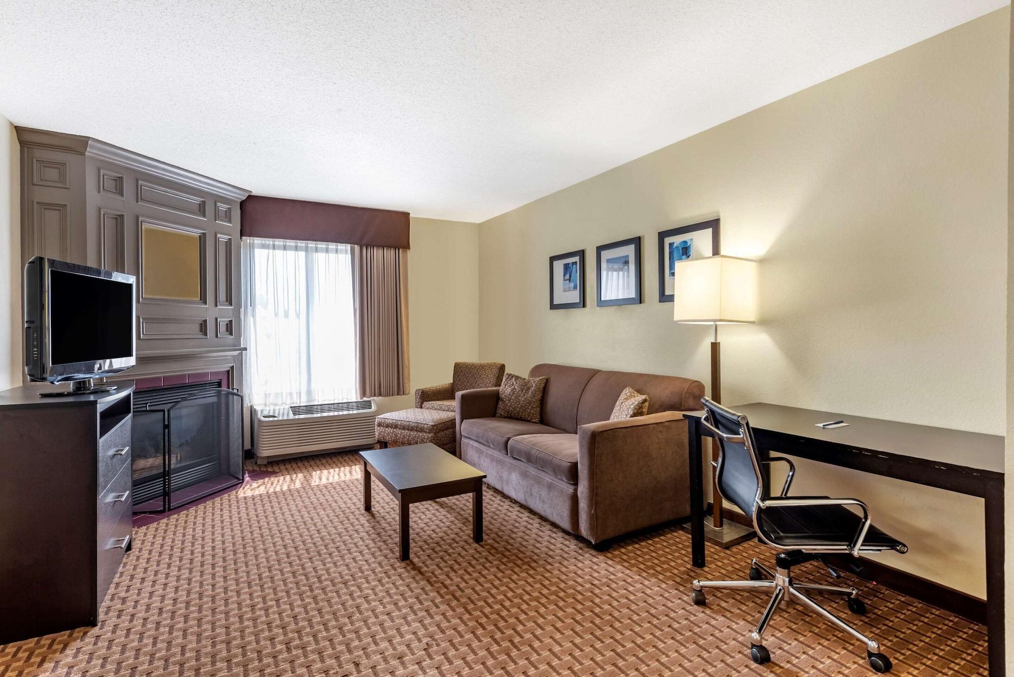 Comfort Inn & Suites Warsaw Near Us-30 Kültér fotó