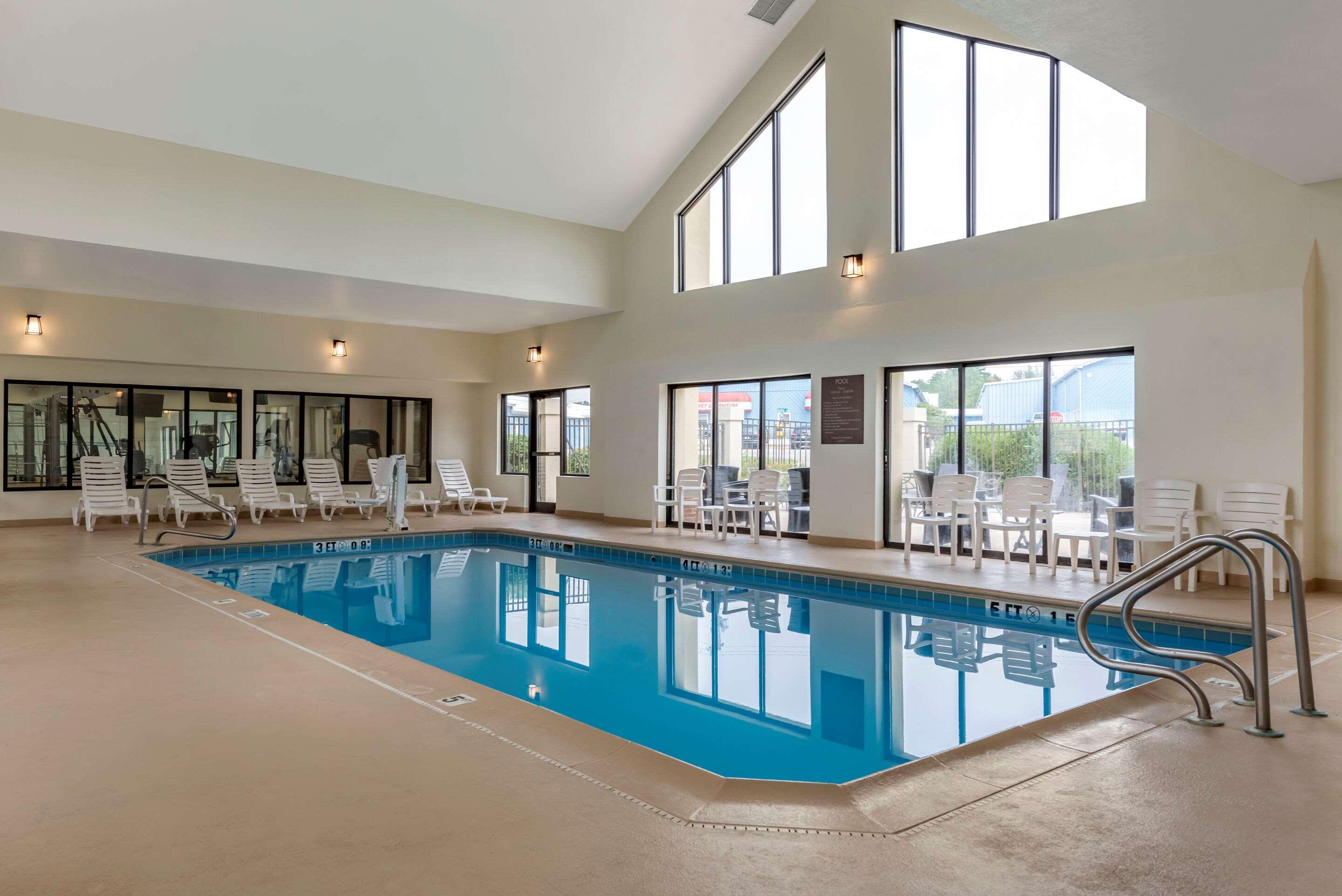 Comfort Inn & Suites Warsaw Near Us-30 Kültér fotó