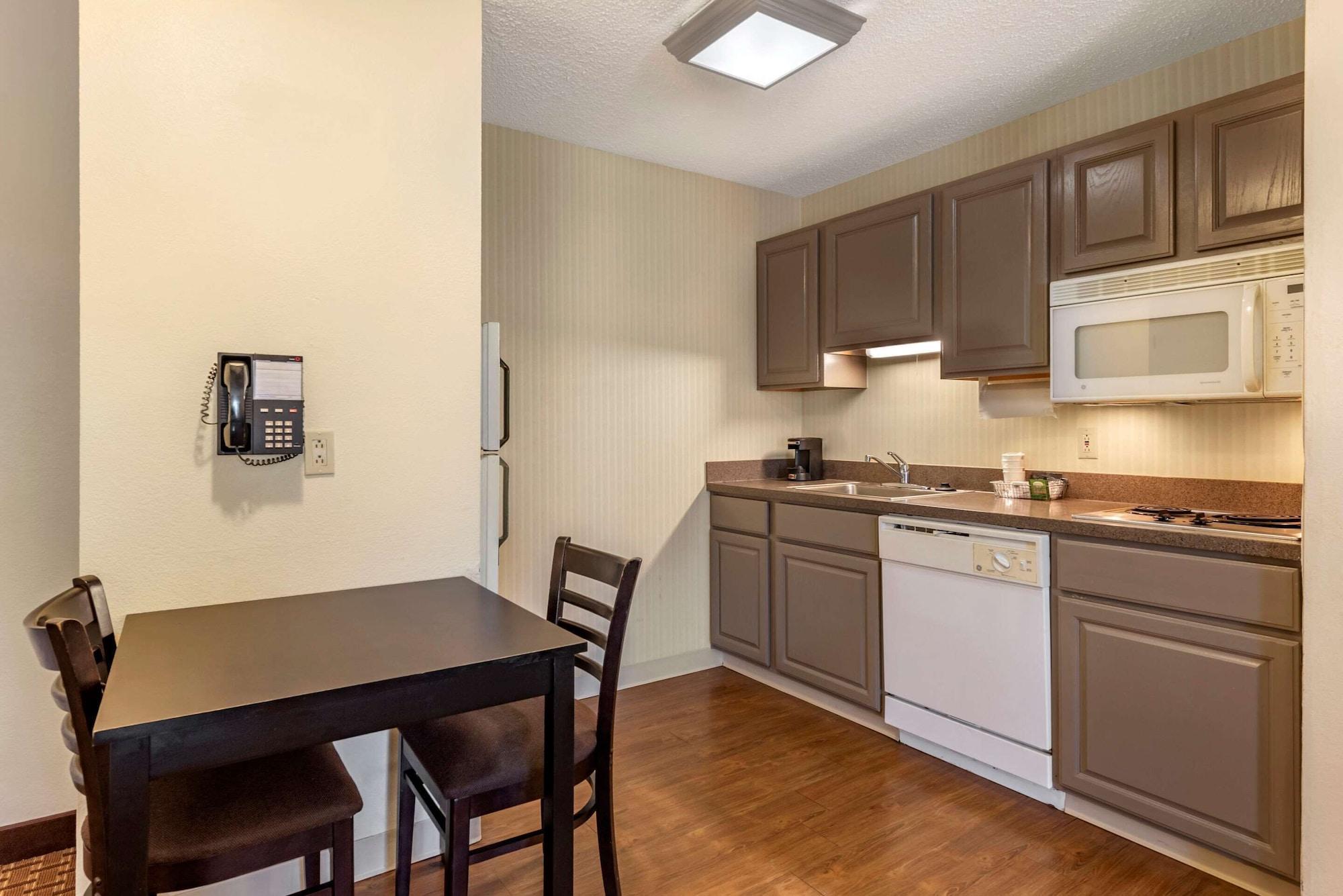 Comfort Inn & Suites Warsaw Near Us-30 Kültér fotó