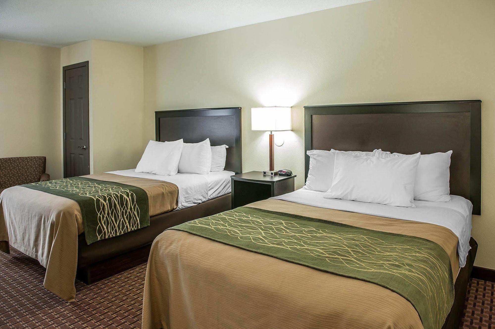 Comfort Inn & Suites Warsaw Near Us-30 Kültér fotó