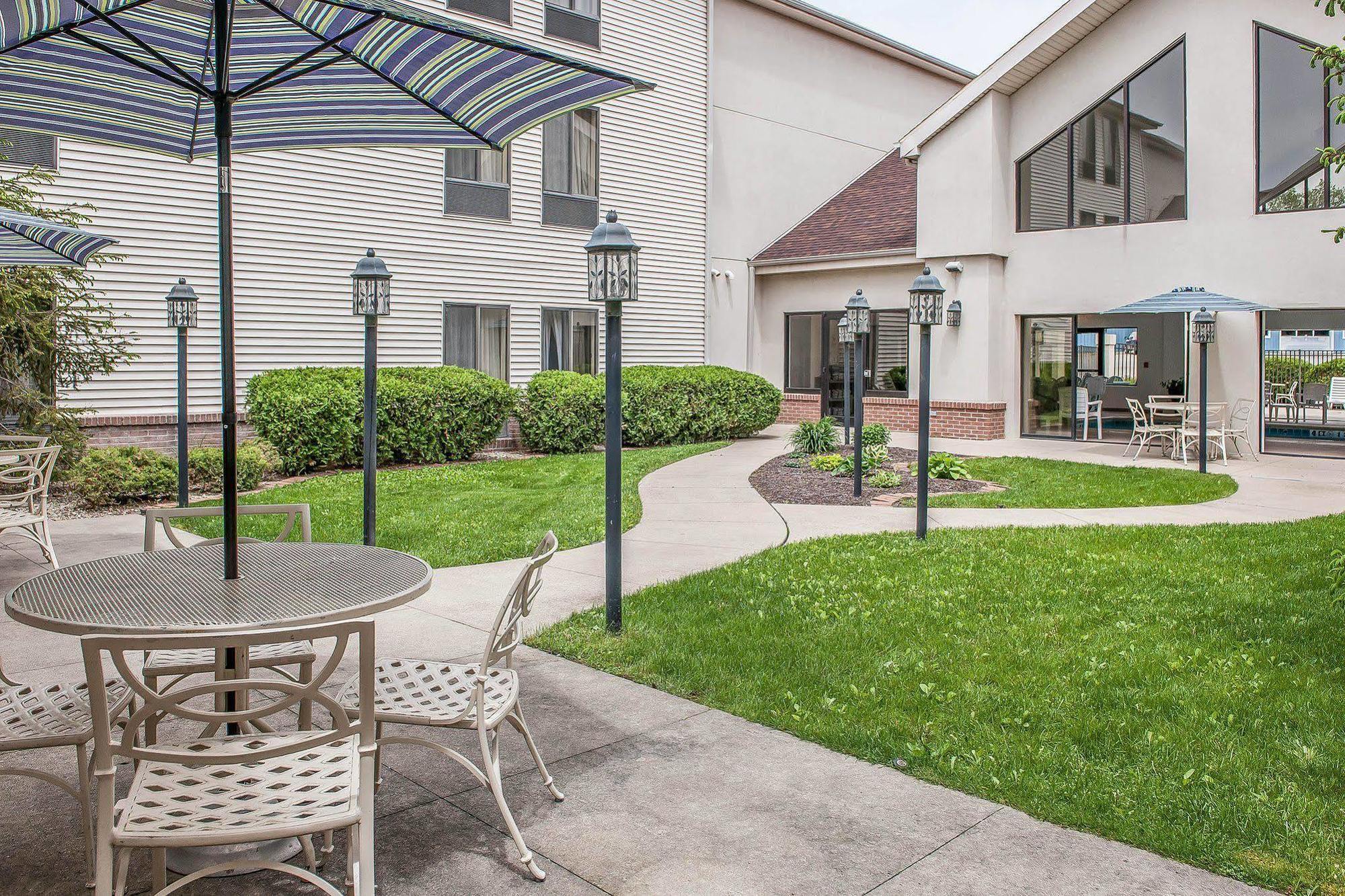 Comfort Inn & Suites Warsaw Near Us-30 Kültér fotó